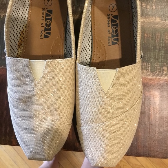 Shimmery canvas flats - Picture 2 of 2